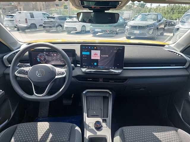 Volkswagen T-Roc 1.5 eTSI ACT DSG Life KM 0
