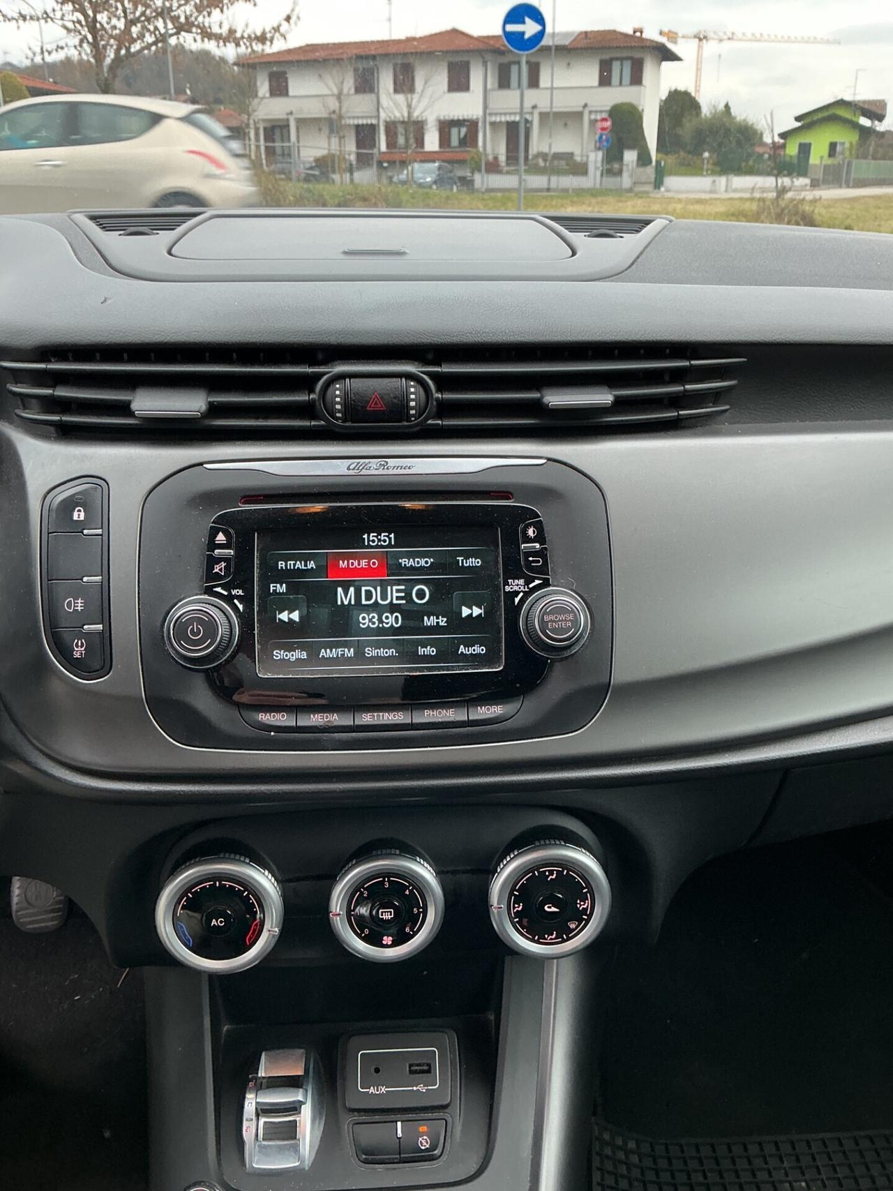 Alfa Romeo Giulietta 1.4 Turbo 105 CV Progression