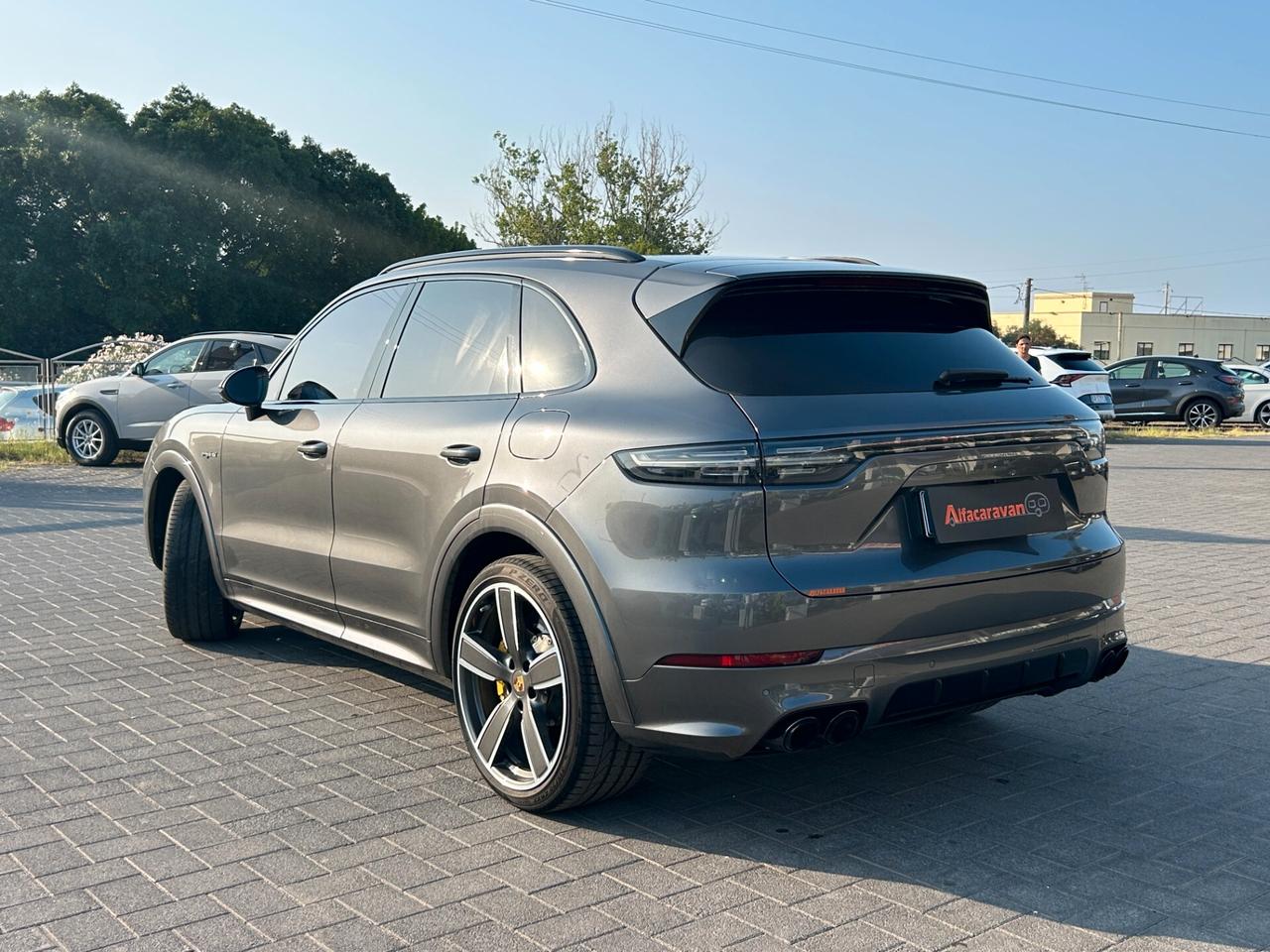 Porsche Cayenne 4.0 Turbo S e-hybrid tiptronic