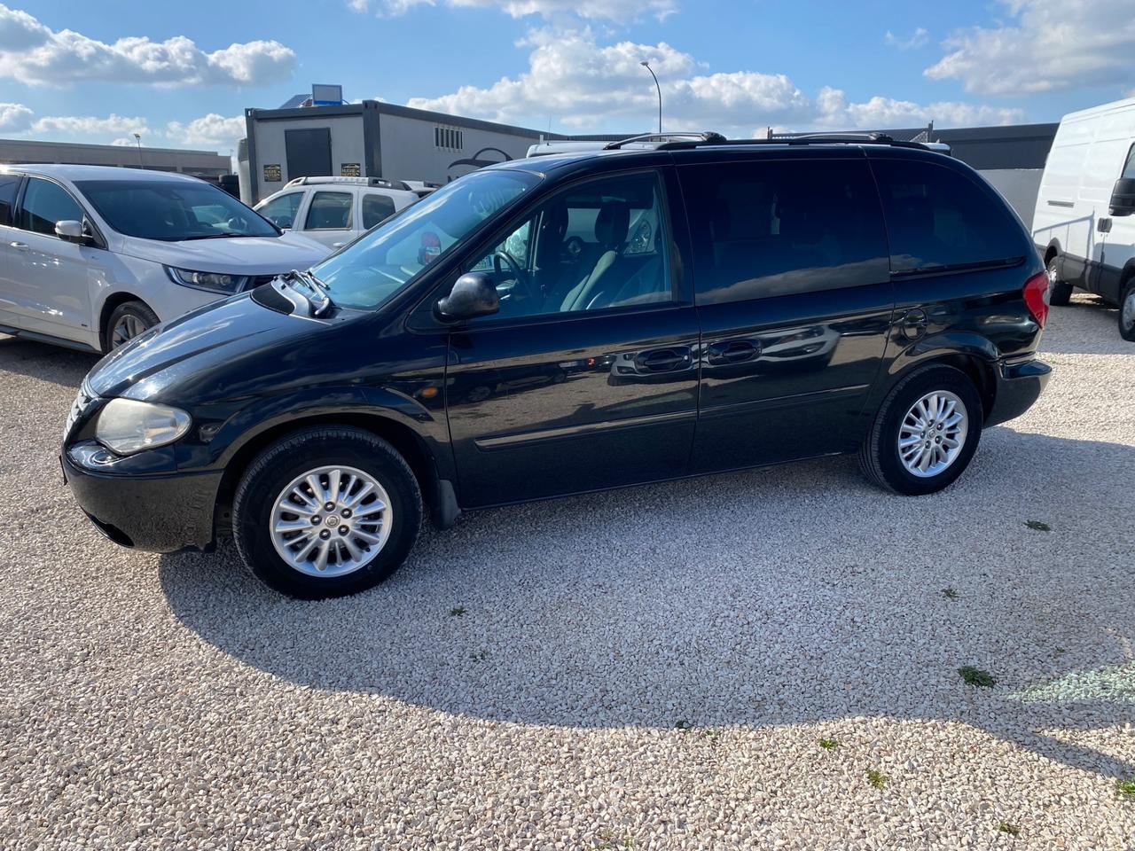 Chrysler Voyager 2.5 CRD cat LX Leather