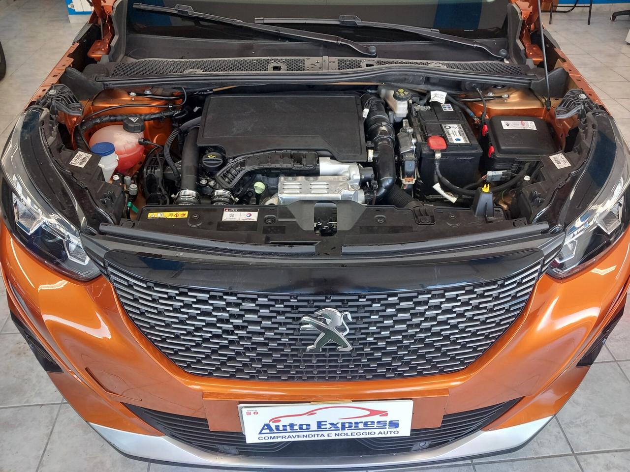 Peugeot 2008 PureTech 130 S&S EAT8 Allure anno 2020 benzina 75 mila km