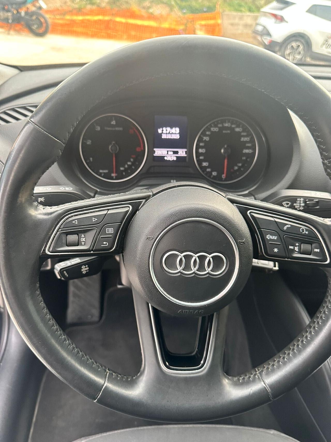Audi A3 SPB 30 TDI Business