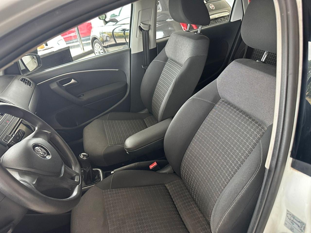 Volkswagen Polo 1.0 MPI 5p. Trendline