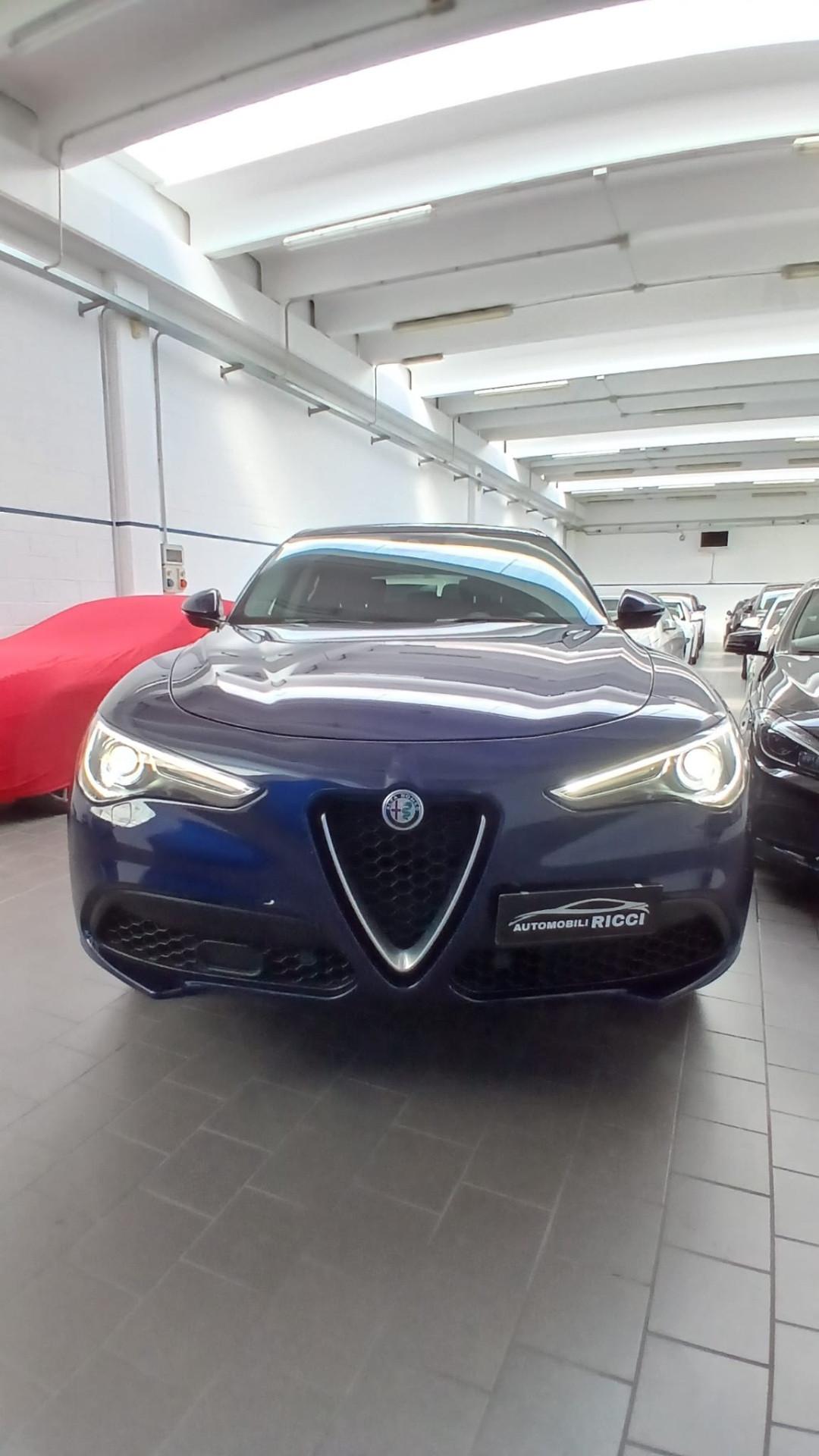 Alfa Romeo Stelvio 2.0 Turbo 280 CV AT8 Q4 Executive
