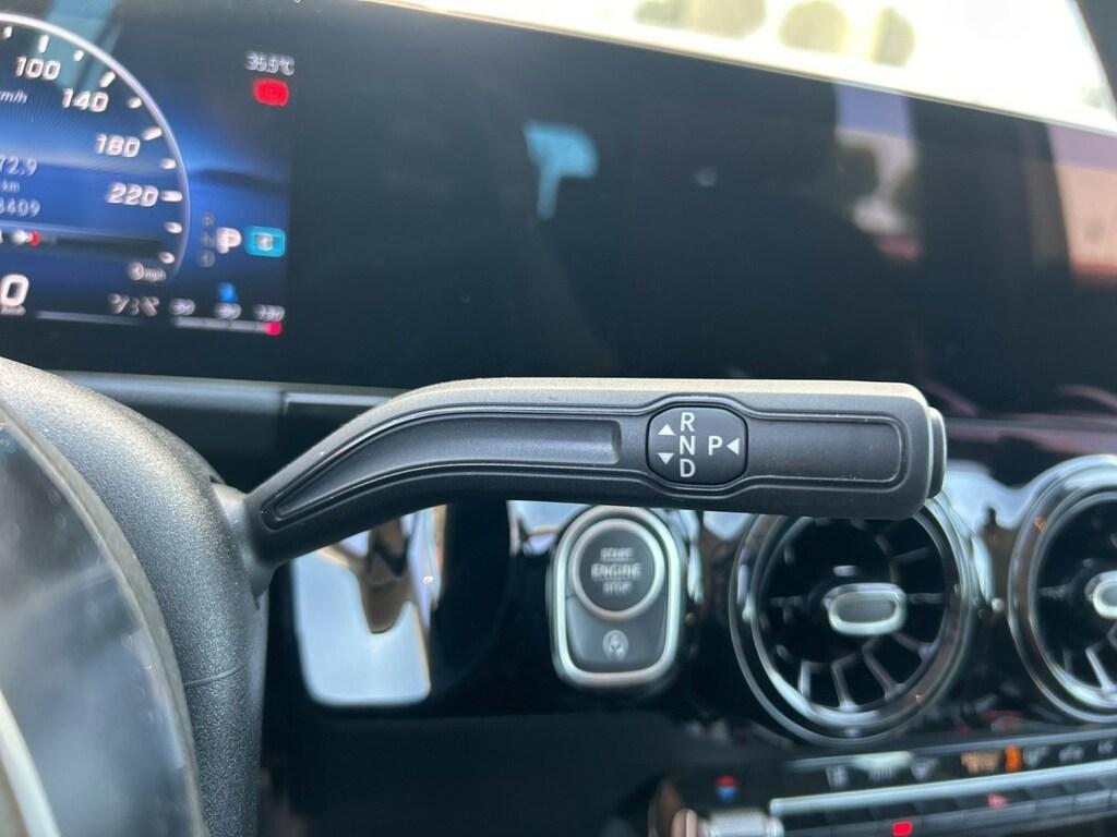 Mercedes GLA 180 180 D Advanced 8G-DCT