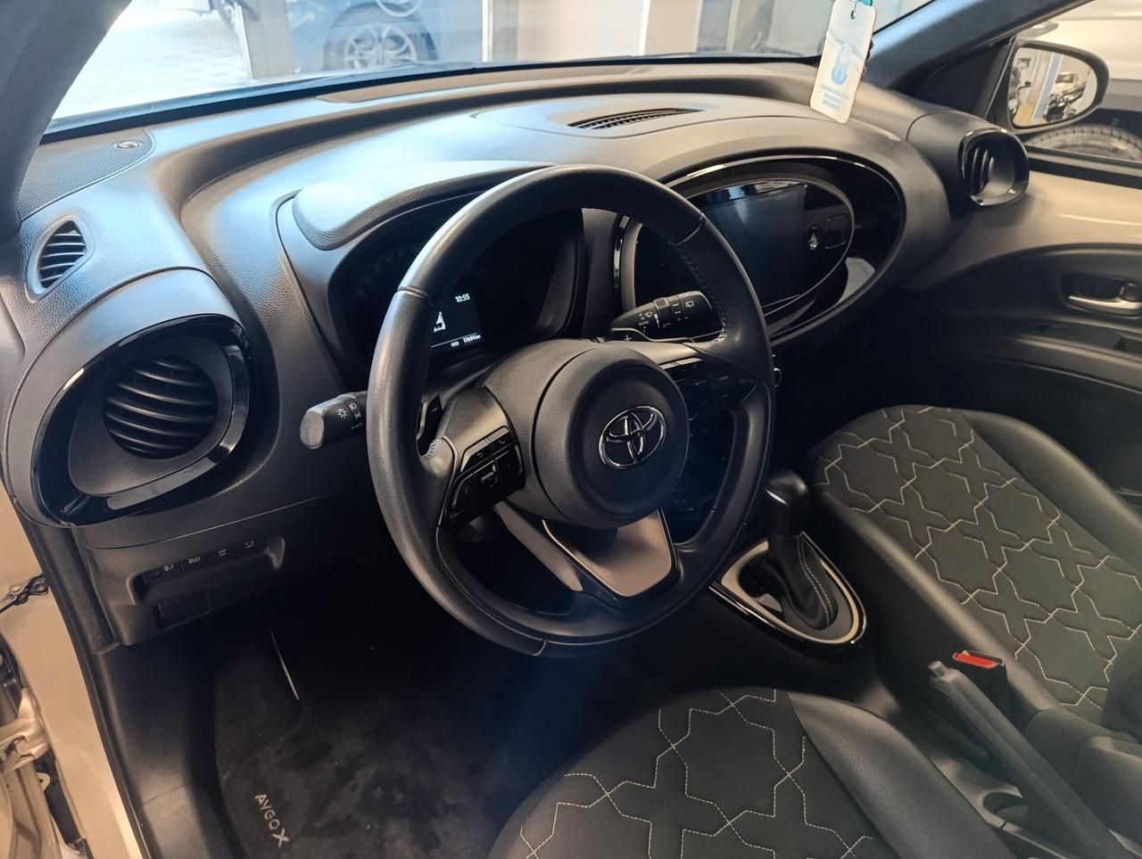 Toyota Aygo X 1.0 VVT-i 72 CV 5 porte Lounge Air S-CVT