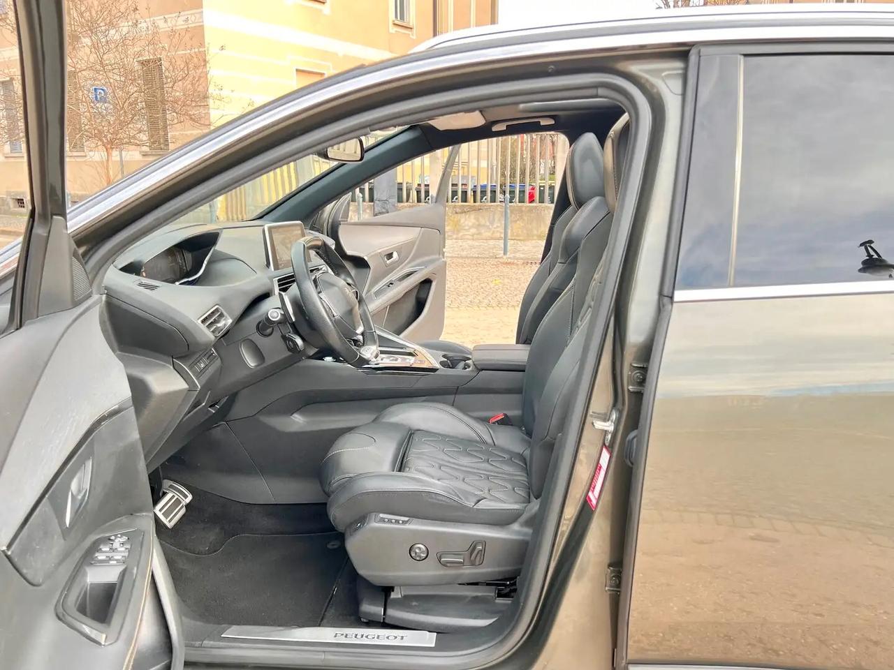 Peugeot 3008 BlueHDi 180 S&S EAT8 GT