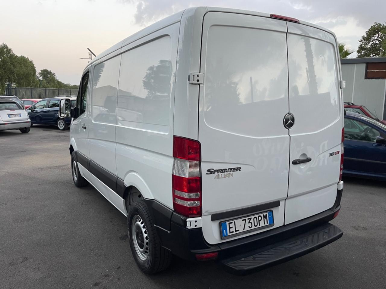 Mercedes-benz Sprinter 313