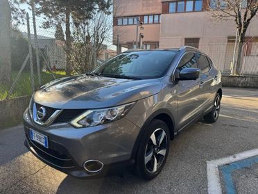NISSAN Qashqai 1.5 dCi Tekna 110CV NAVI+RETR.