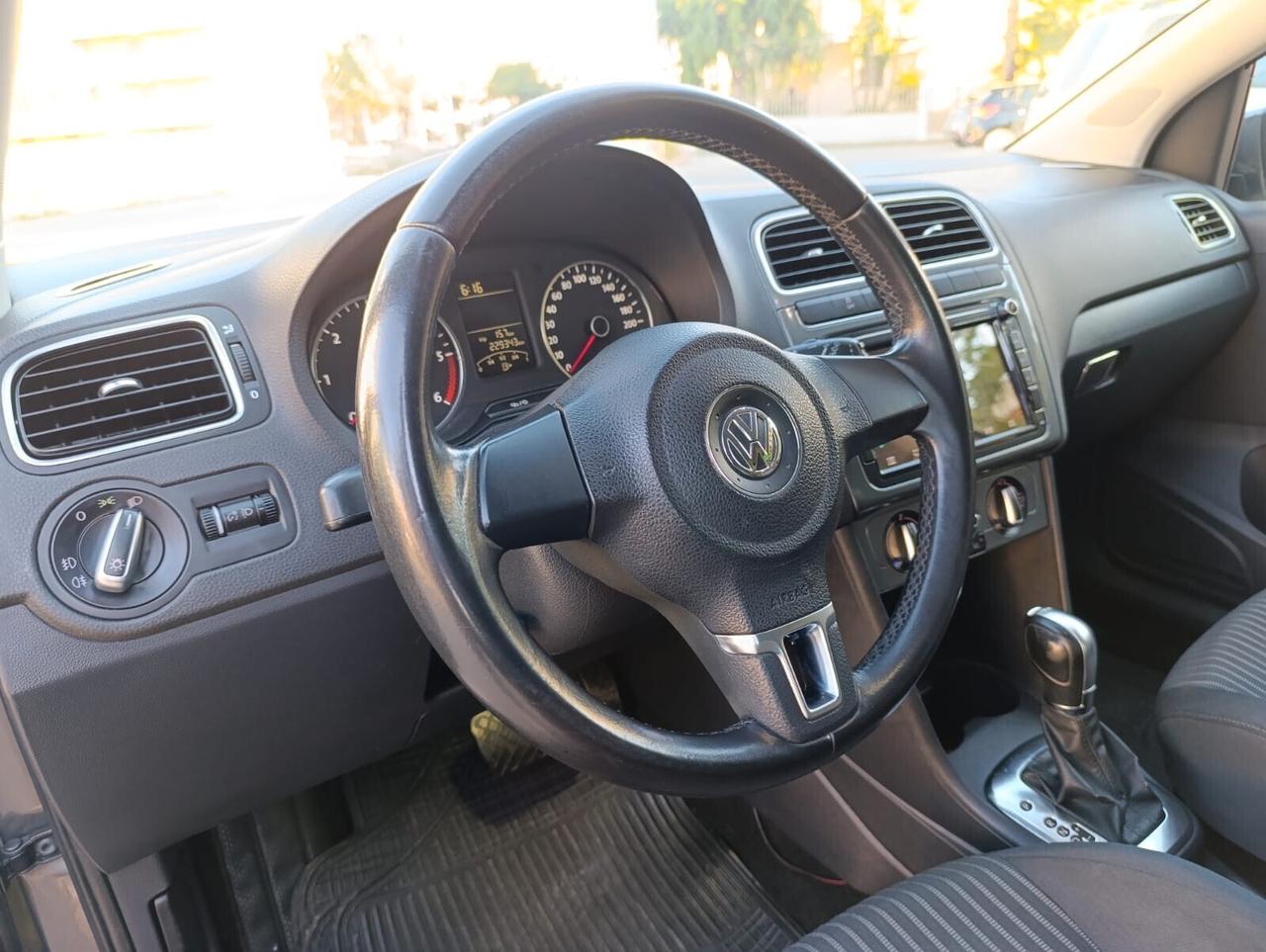 Volkswagen Polo 1.6 TDI 90CV 5pt DSG Automatica
