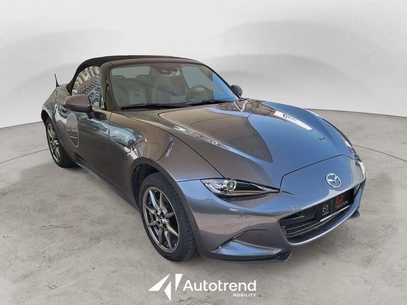 Mazda MX-5 1.5L Skyactiv-G 132 CV Soft Top Roadster Exclusive-Line
