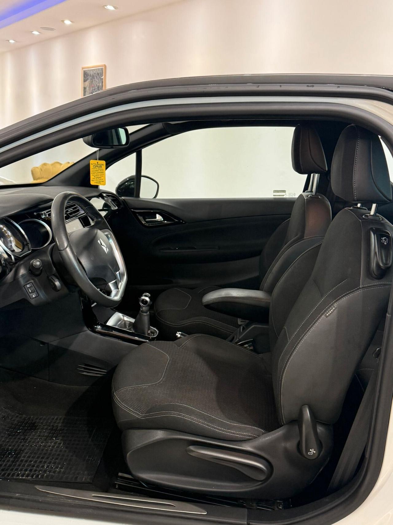 DS Ds3 SPORT CHIC 1.2 110CV