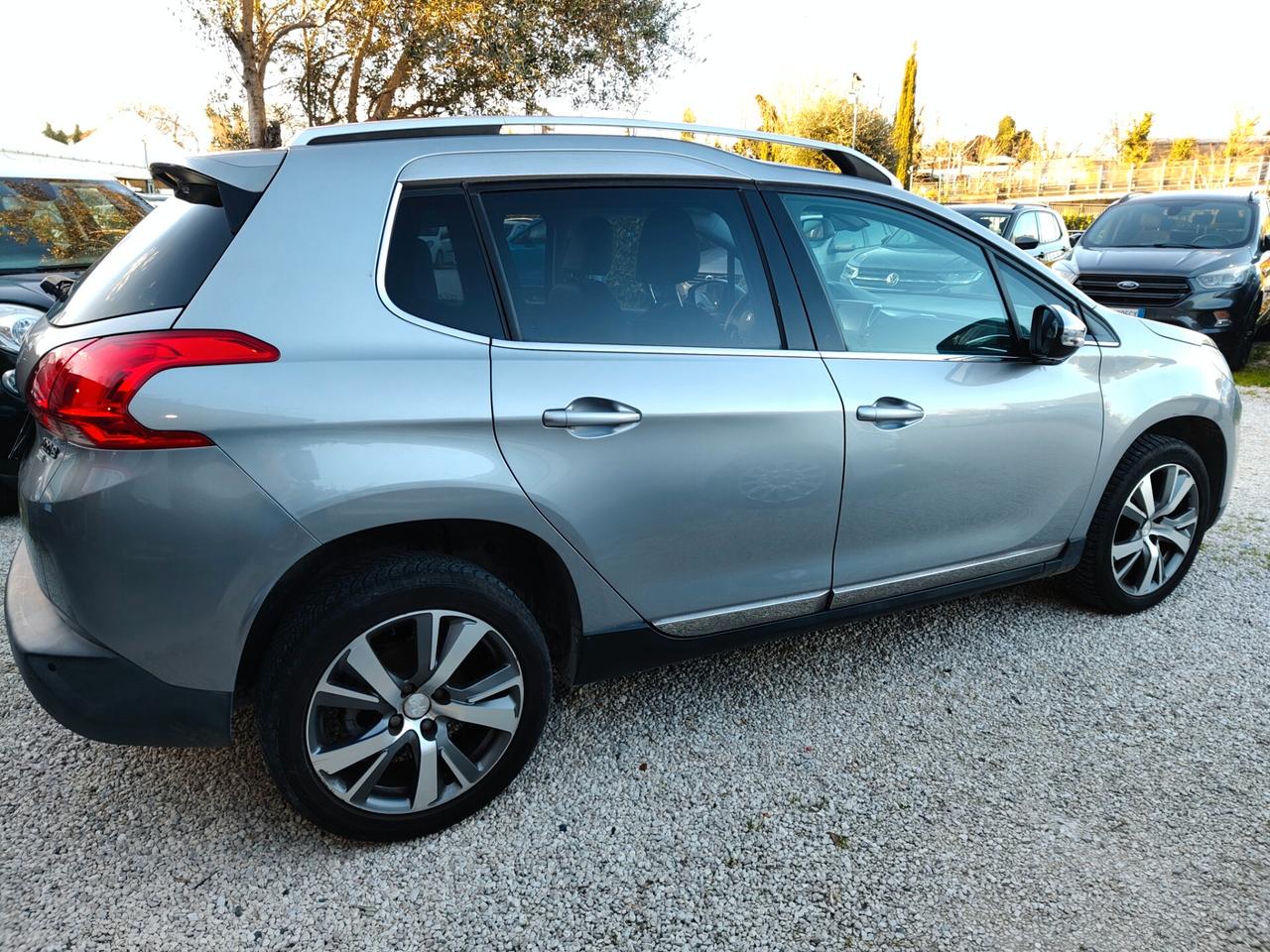 Peugeot 2008 1.6 e-HDi 115 CV Allure * SOLO 87000KM*