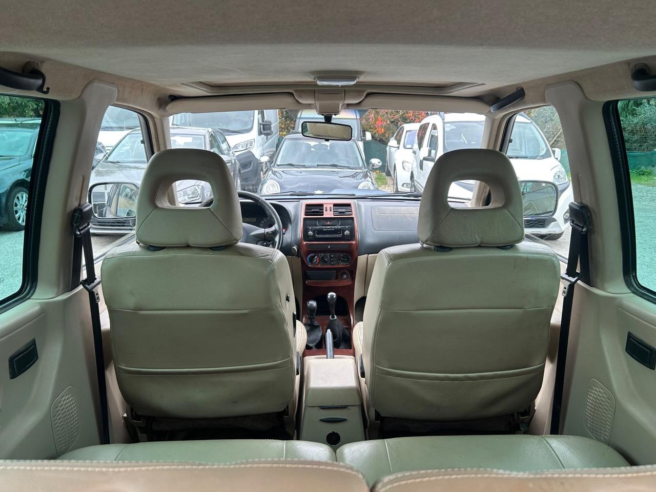 Nissan Terrano II 3.0 DiT 4X4