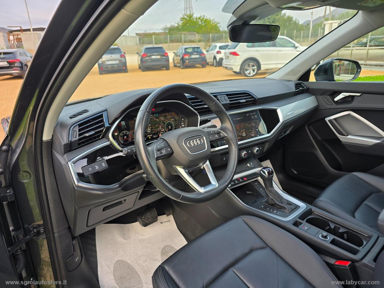 AUDI Q3 SPB 35 TDI S tronic S-LINE