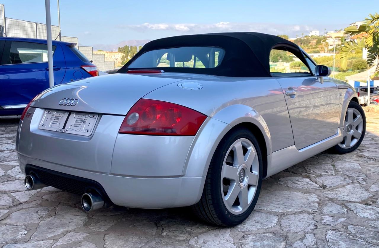 Audi TT Roadster 1.8 T 20V 180 CV