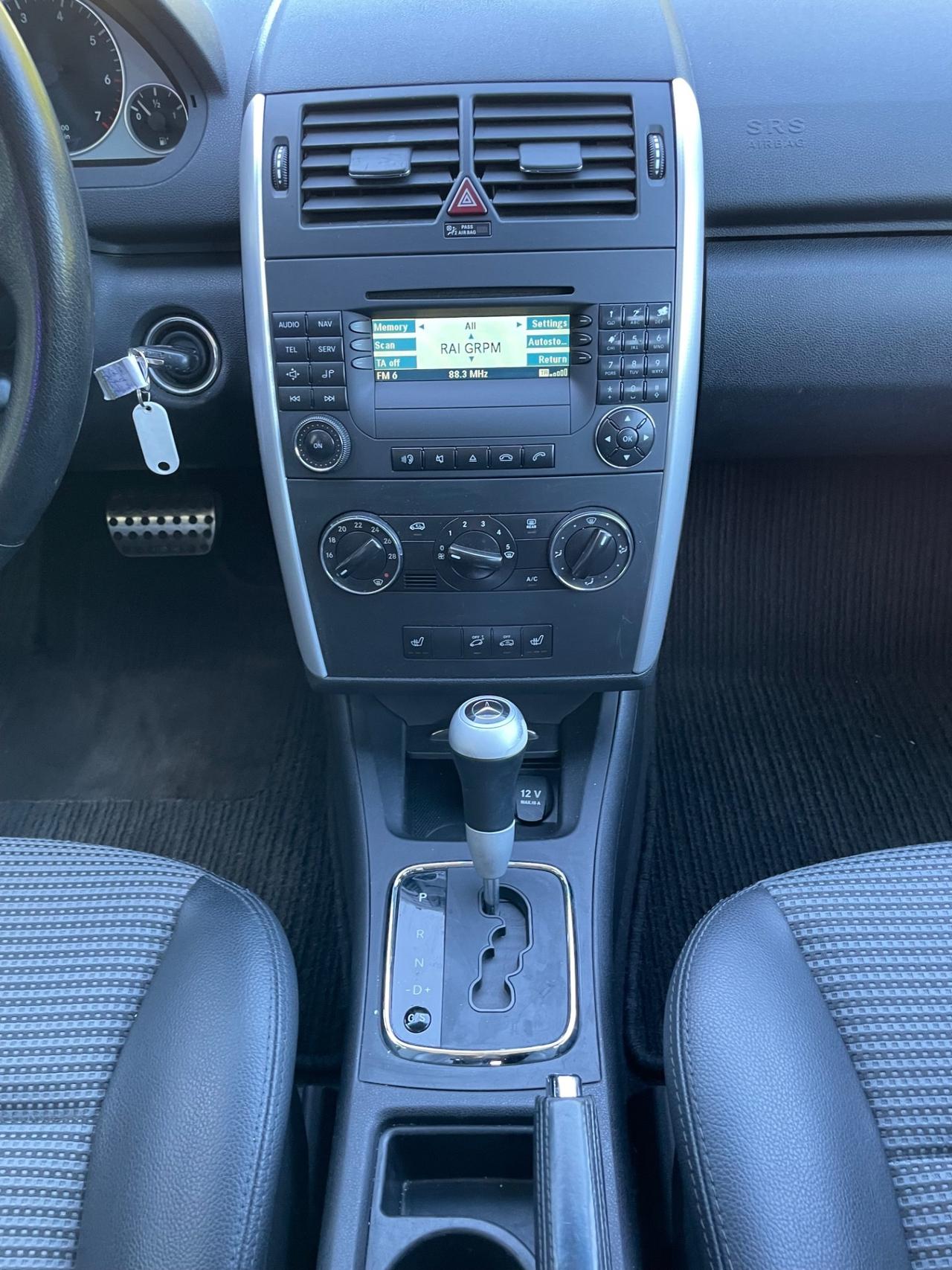 Mercedes-benz A 170 Avantgarde * CAMBIO AUTOMATICO
