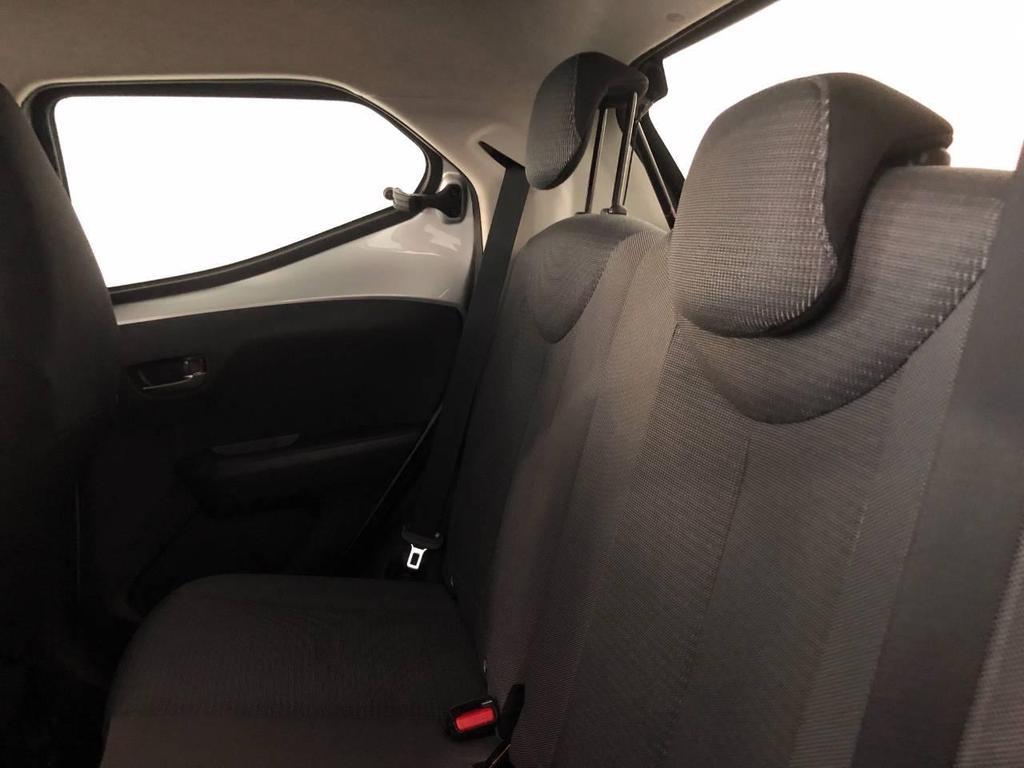 Toyota Aygo 5 Porte 1.0 VVT-i x-play