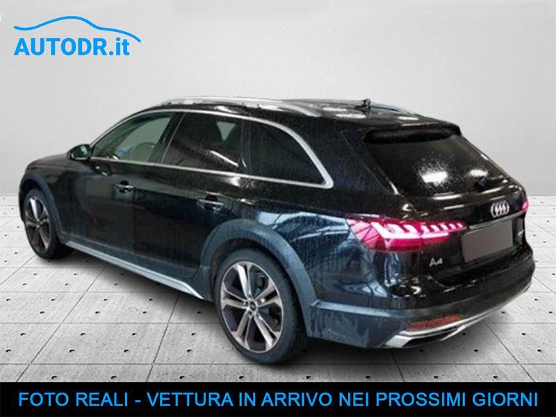 Audi A4 Allroad Quattro 40 TDI S-Tronic Identity Contrast Full Optional €11600