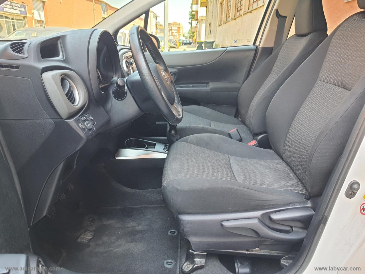TOYOTA Yaris 1.0 5p. Lounge
