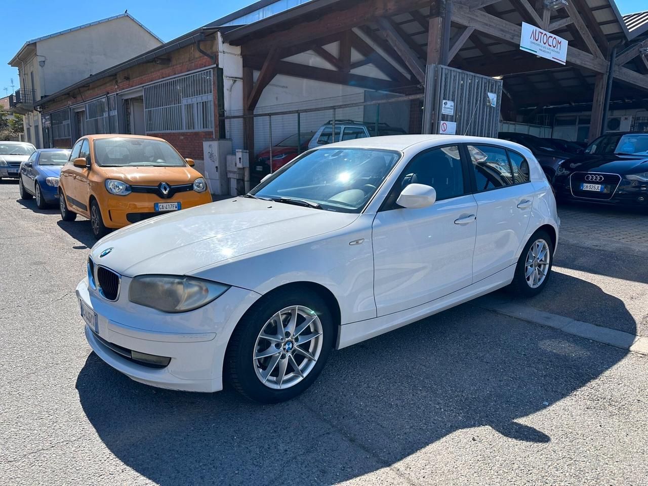 Bmw 118 118d 2.0 143CV cat 5 porte Futura