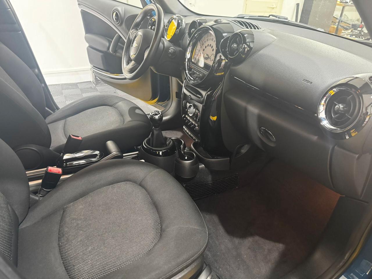 Mini Cooper Countryman 1.6 One D