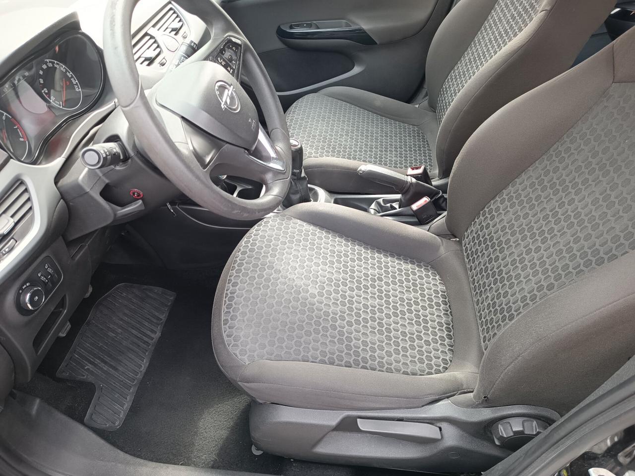 Opel Corsa 1.2 5 porte n-Joy