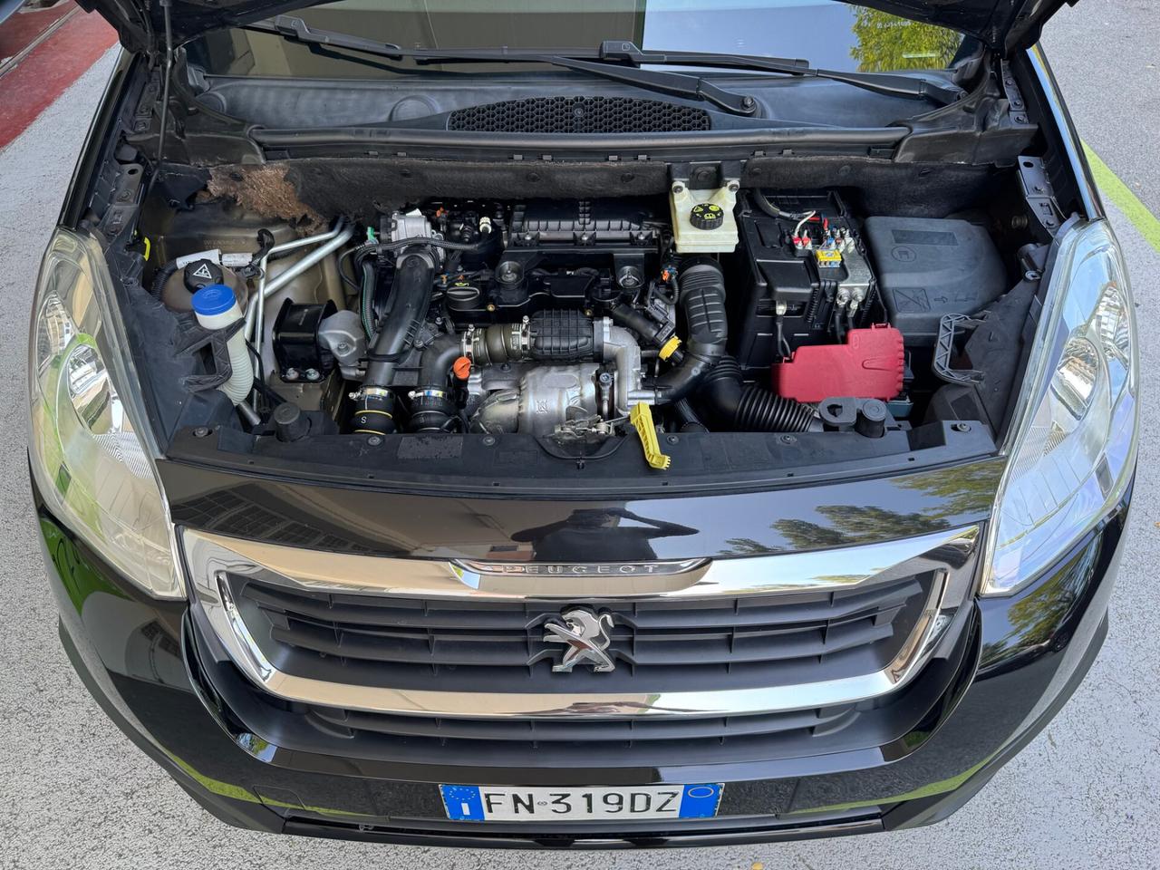 Peugeot Partner Tepee bluehdi 5P. GARANZIA 24 MESI