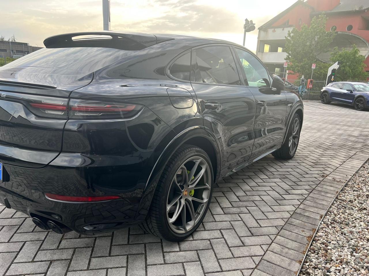 Porsche Cayenne Coupé 3.0 V6 E-Hybrid 2019