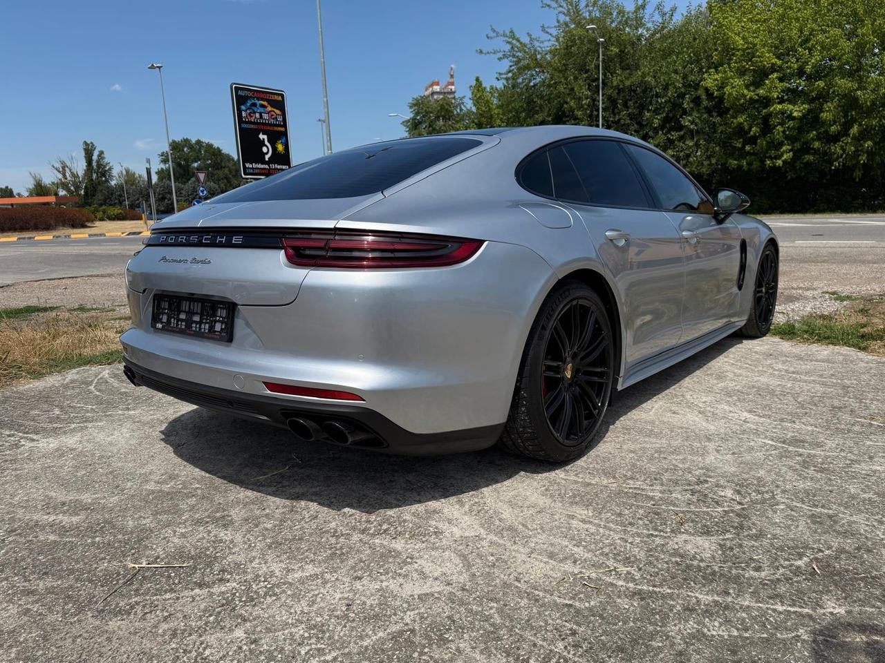 Porsche Panamera 4.0 Turbo