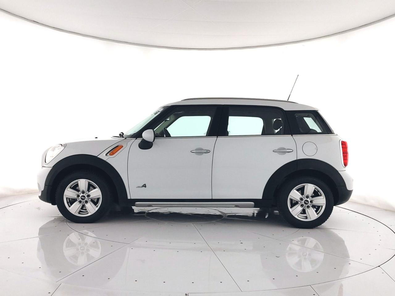 MINI Mini Countryman 2.0 Cooper D all4 Business auto E6 TETTO PANO APRIBILE+BLUETOOTH