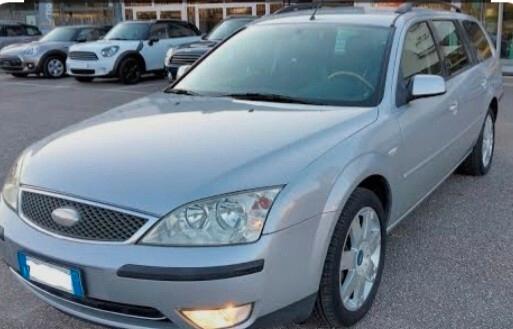 Ford Mondeo 2.0 TDCi 130 CV aut. 5 porte Ghia DPF