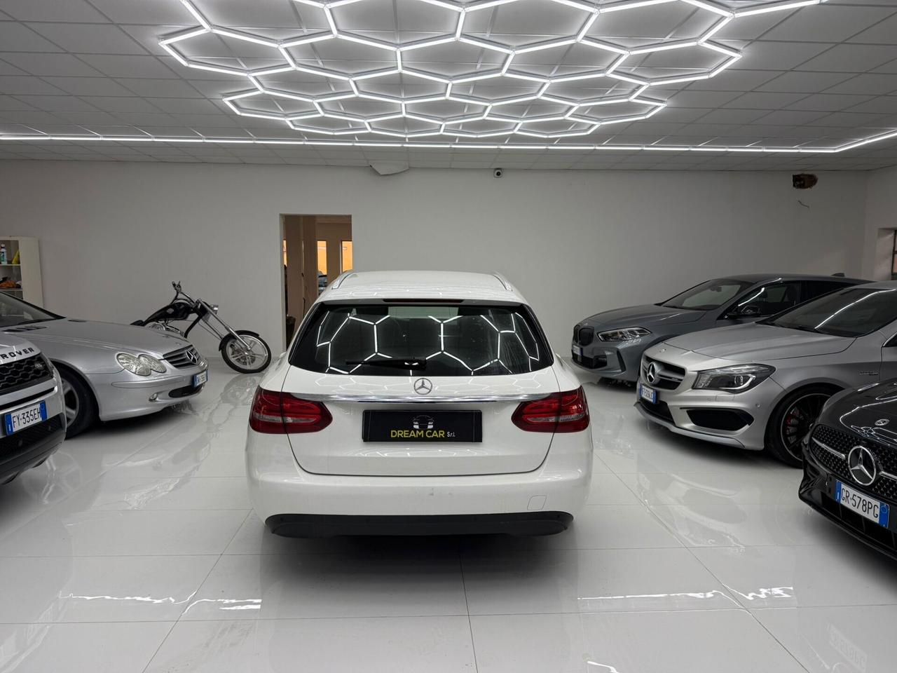 Mercedes-Benz C 220 D 170CV 5p. - Diesel