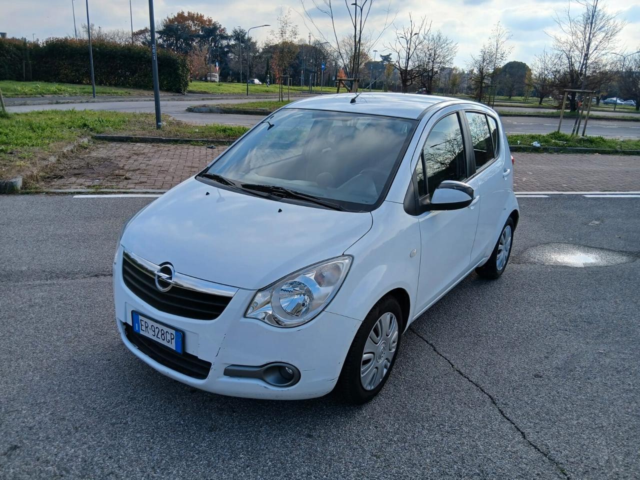 Opel Agila 1.0 12V 68 CV Elective