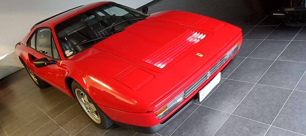 Ferrari 208 Turbo intercooler GTB iscritta ASI