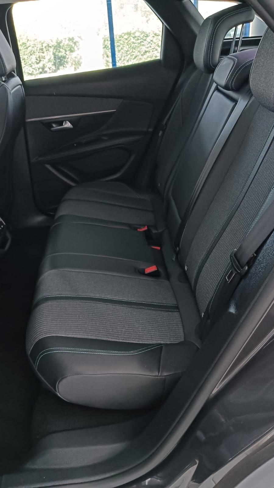 Peugeot 3008 BlueHDi 130 S&S Allure Pack