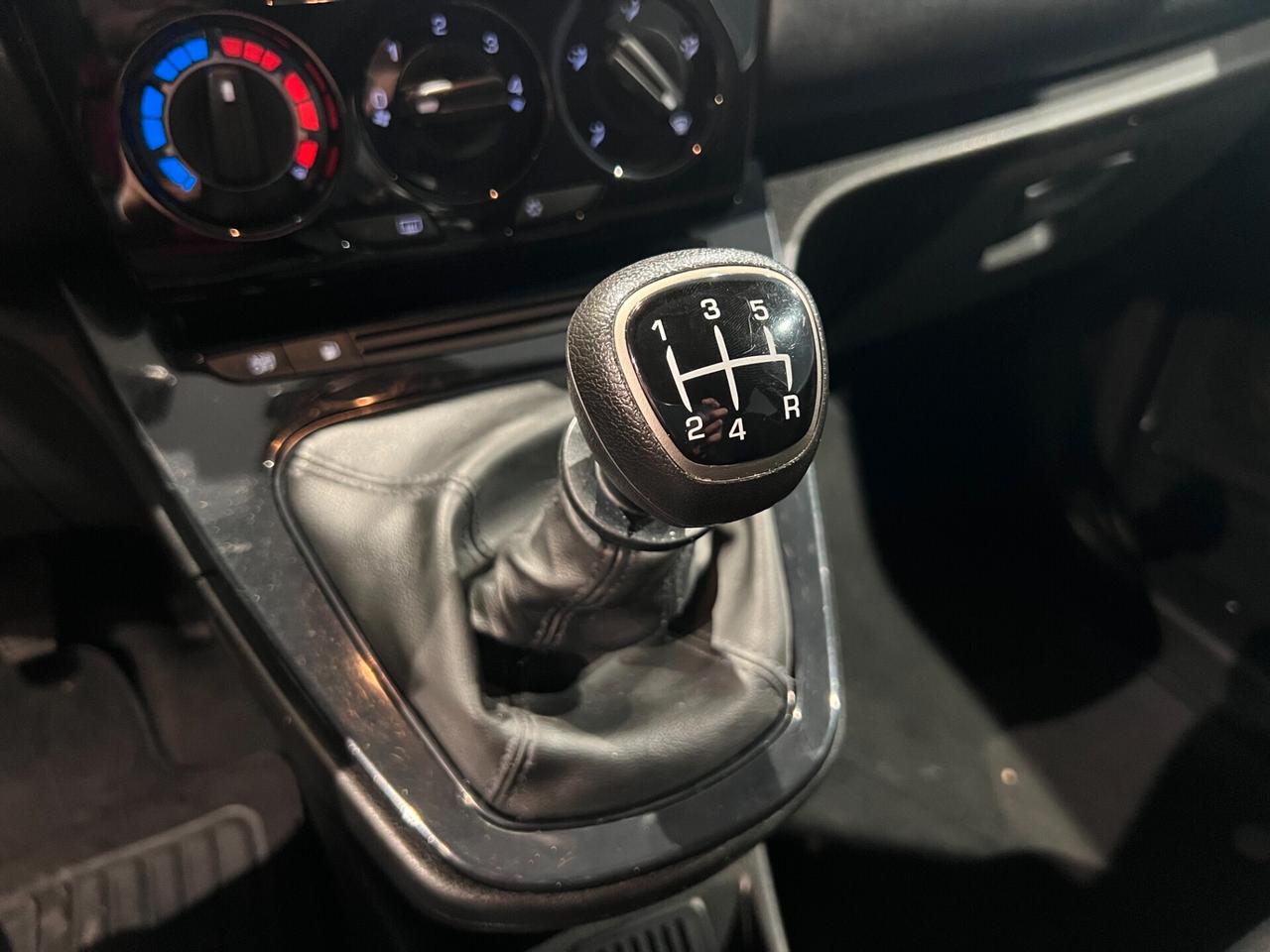 Lancia Ypsilon 1.2 69 CV 5p. GPL Ecochic Gold