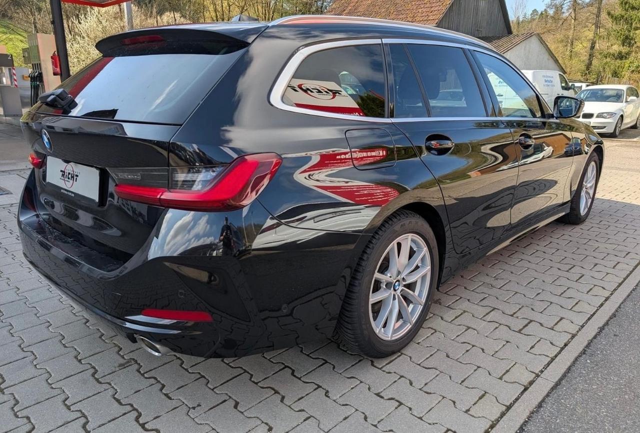 Bmw 318d 48V Touring Nuovo Mod C Aut,