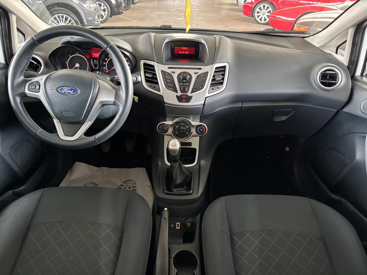 Ford Fiesta 1.4 TDCi 70CV 5p Titanium NEOPATENTATO