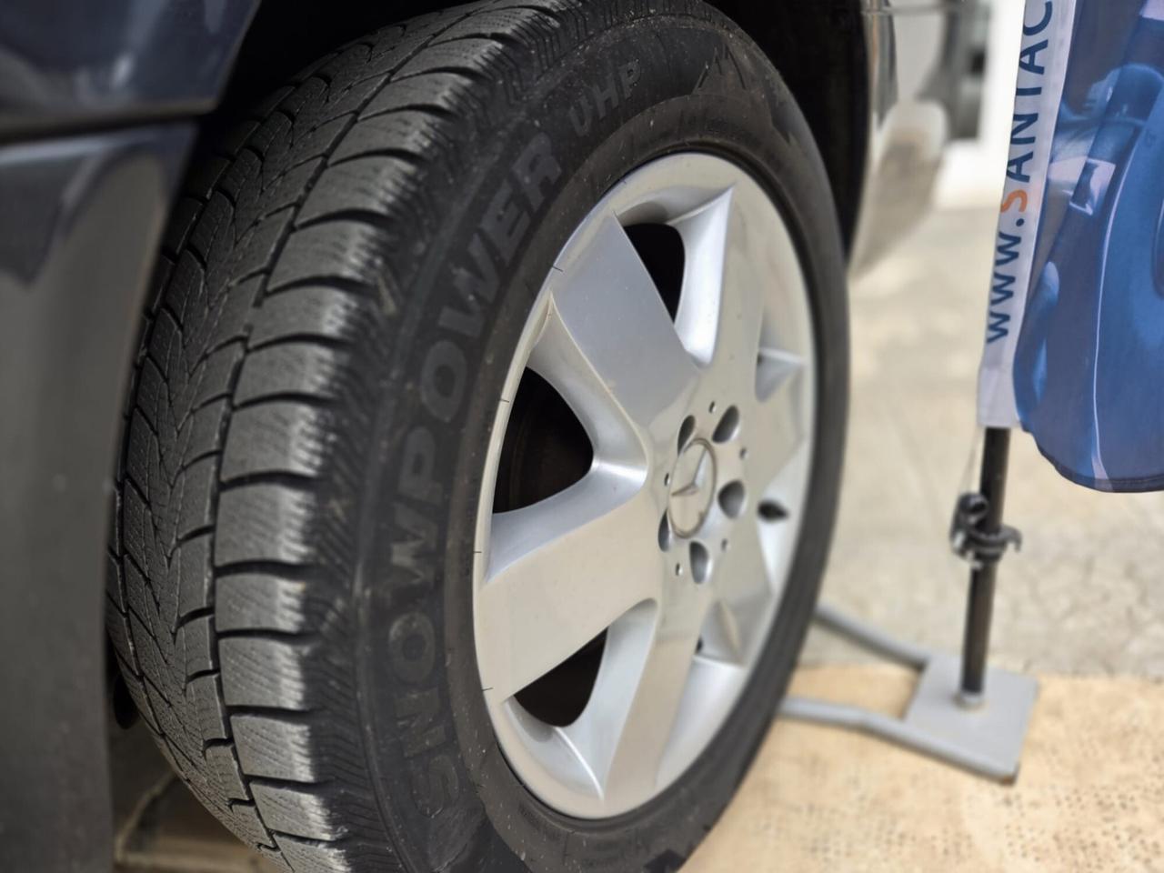 MERCEDES VIANO 2.2 CDI AMBIENTE L 8 POSTI