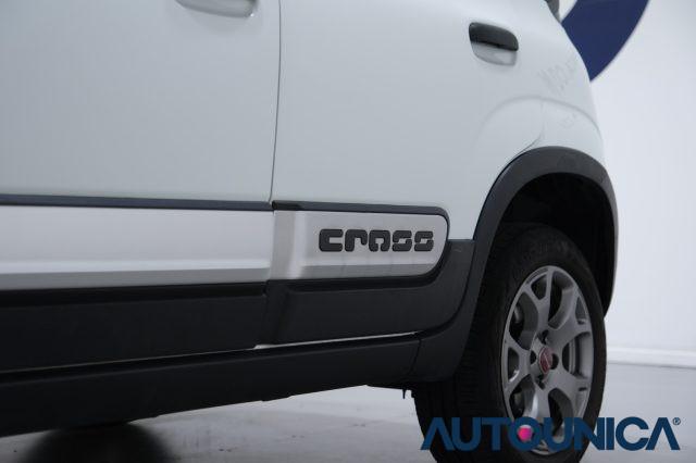 FIAT Panda Cross 0.9 TWINAIR TURBO S&S 4x4 NEOPATENTATI
