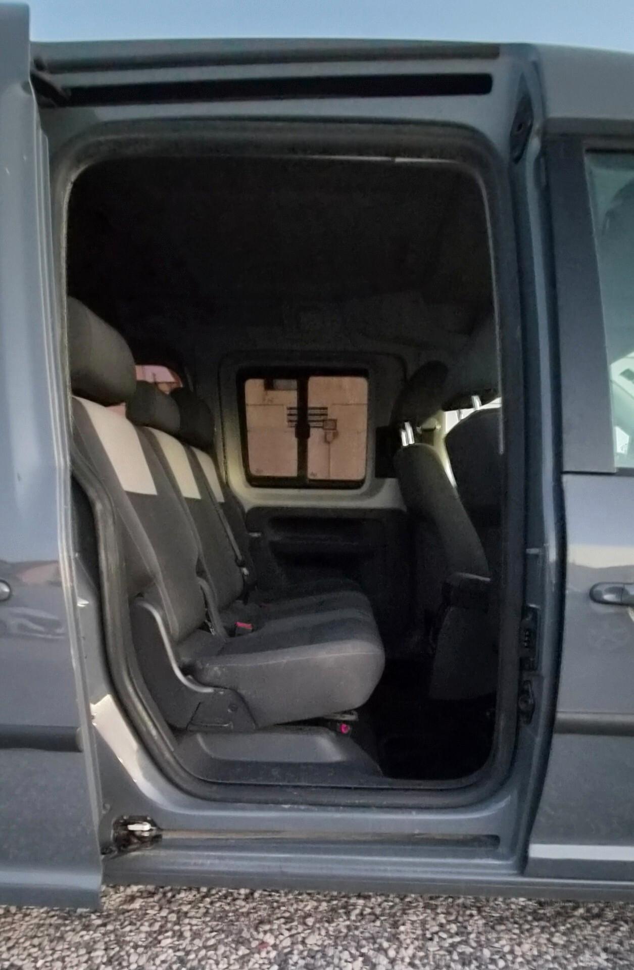 Volkswagen Caddy 2.0 Ecofuel 5p. Highline Maxi 7posti