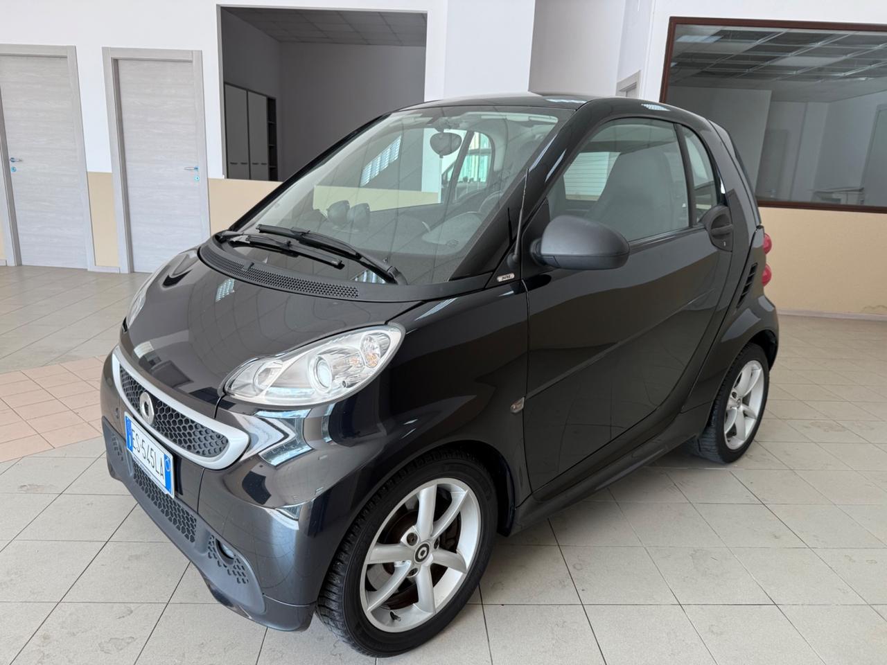 Smart ForTwo 800 40 kW coupé passion cdi