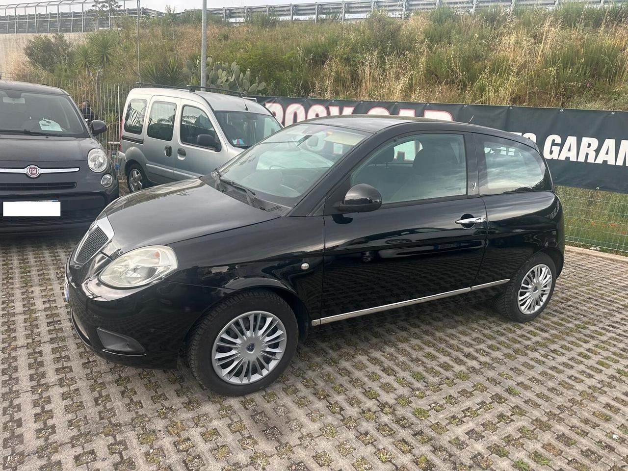 Lancia Ypsilon 1.3 MJT 75 CV Diva-09/2010