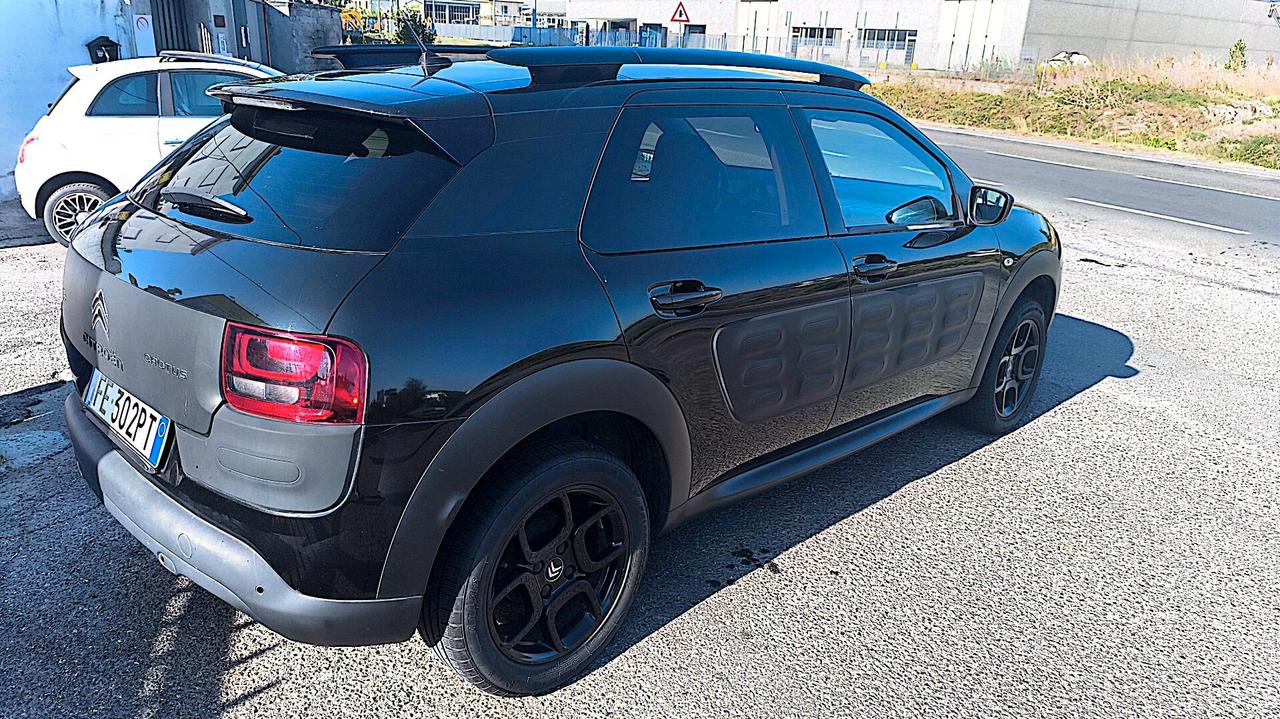 Citroen C4 Cactus BlueHDi 100 Shine