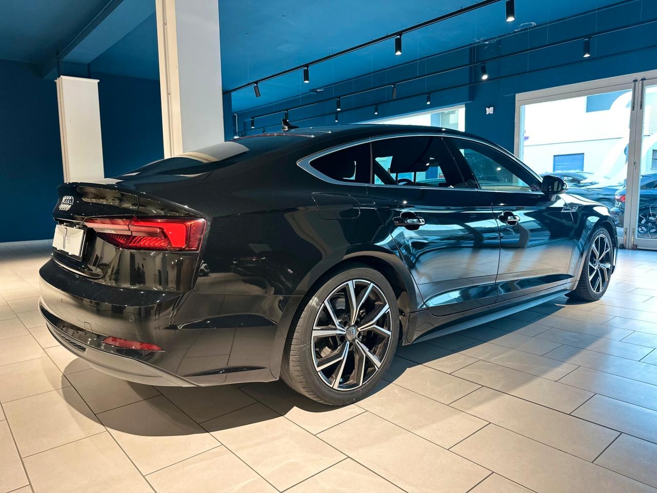 Audi A5 2.0 TDI quattro S tronic S-Line SPORTBACK - SPB