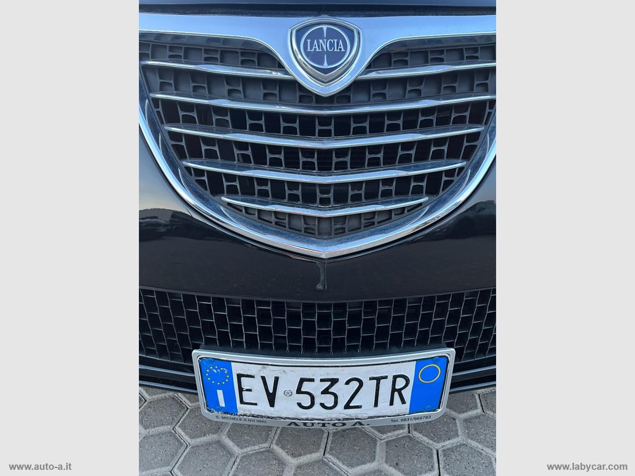 LANCIA Ypsilon 1.2 69 CV 5p. S&S Silver