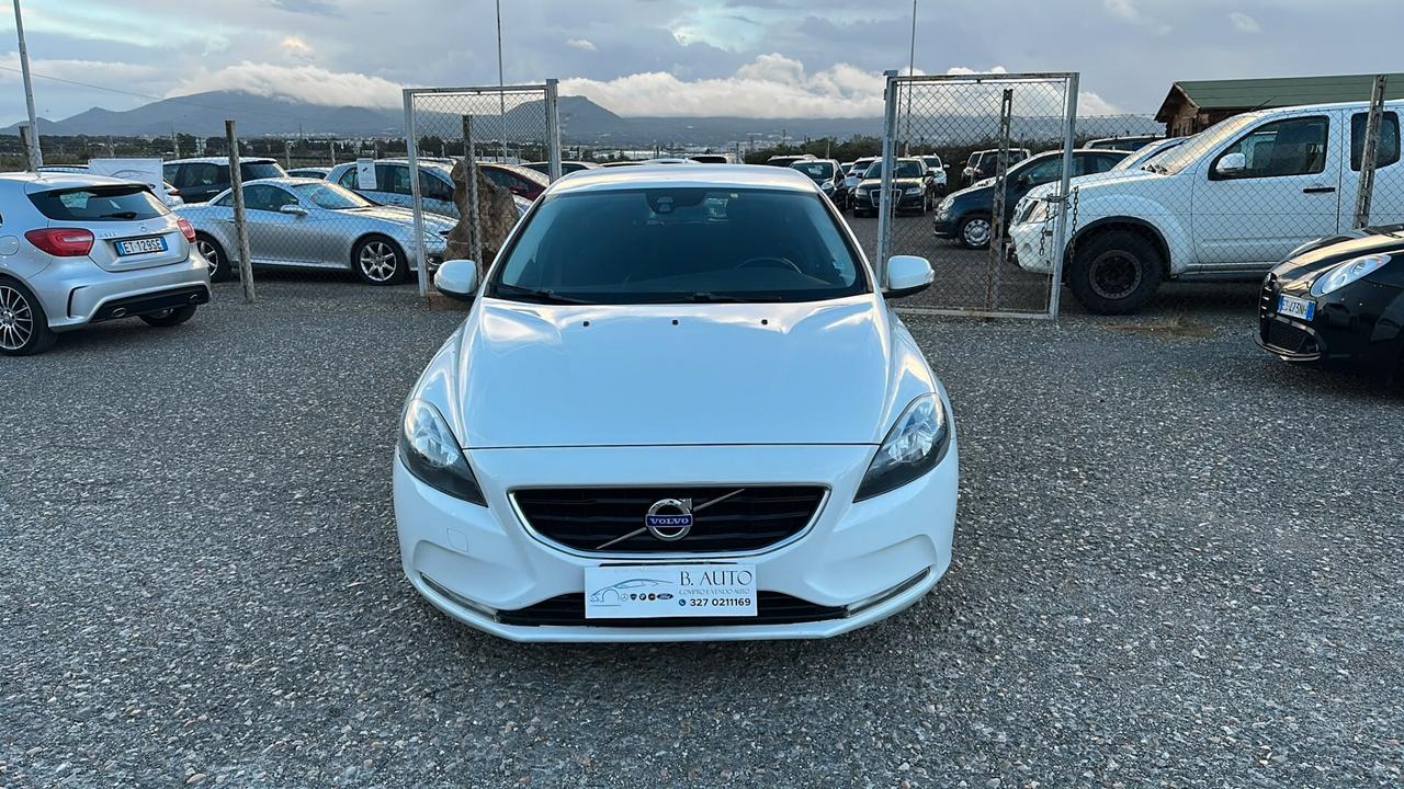 Volvo V40 D2 1.6 Momentum