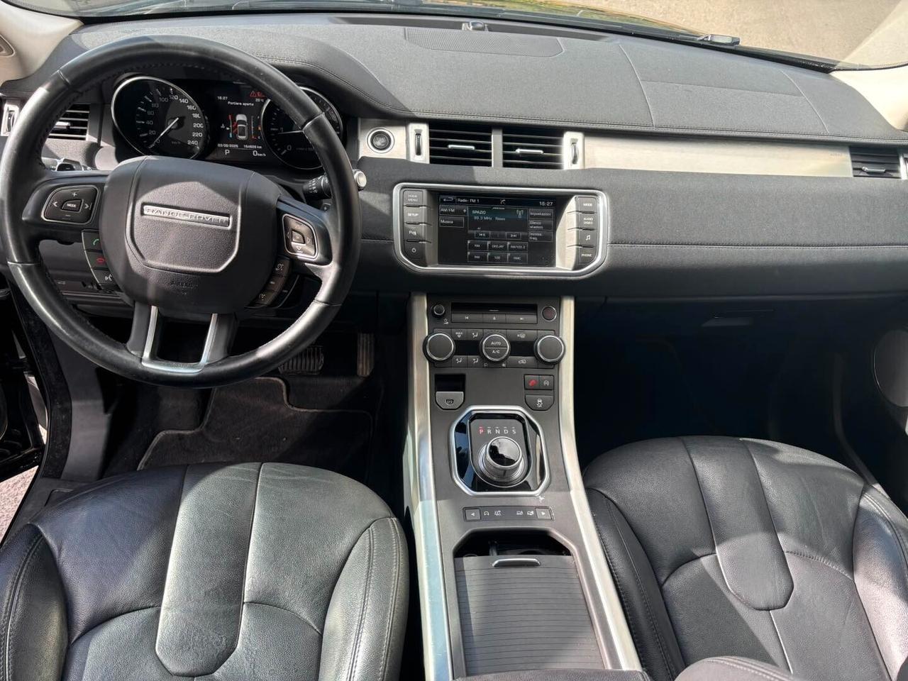 Land Rover Range Evoque 2.2 TD4 5p. Pure