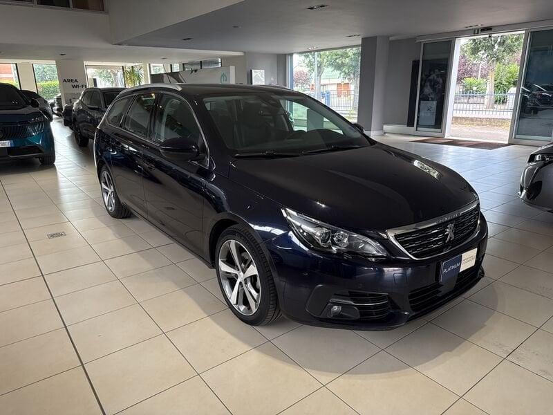 Peugeot 308 BlueHDi 130 EAT6 S&S SW Allure
